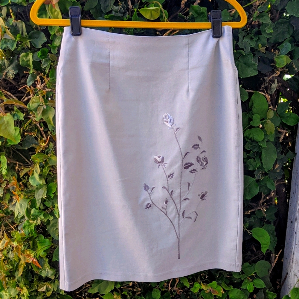 VTG Pastel Floral Embroidered Skirt - Picture 5 of 5